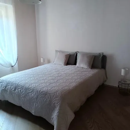 Casa Sgarzarie Exclusive Apartment Verona Exterior photo